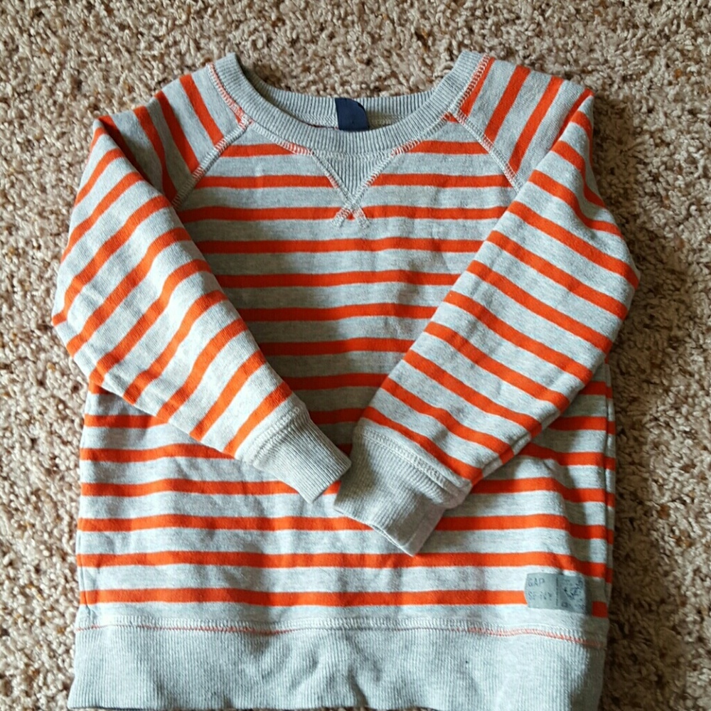 Gap 3 t top boy or girl